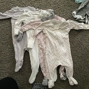 Newborn pajamas with footies